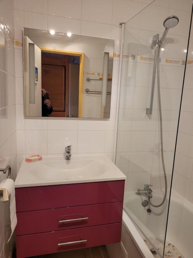Appartement Paisible Avec Vue Panoramique Mer Et Acces Direct Plage 博尔马斯·莱斯·米默萨斯 外观 照片